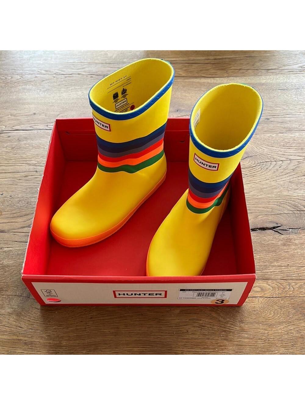 Hunter Rain Boots Rainbow new size 3B
